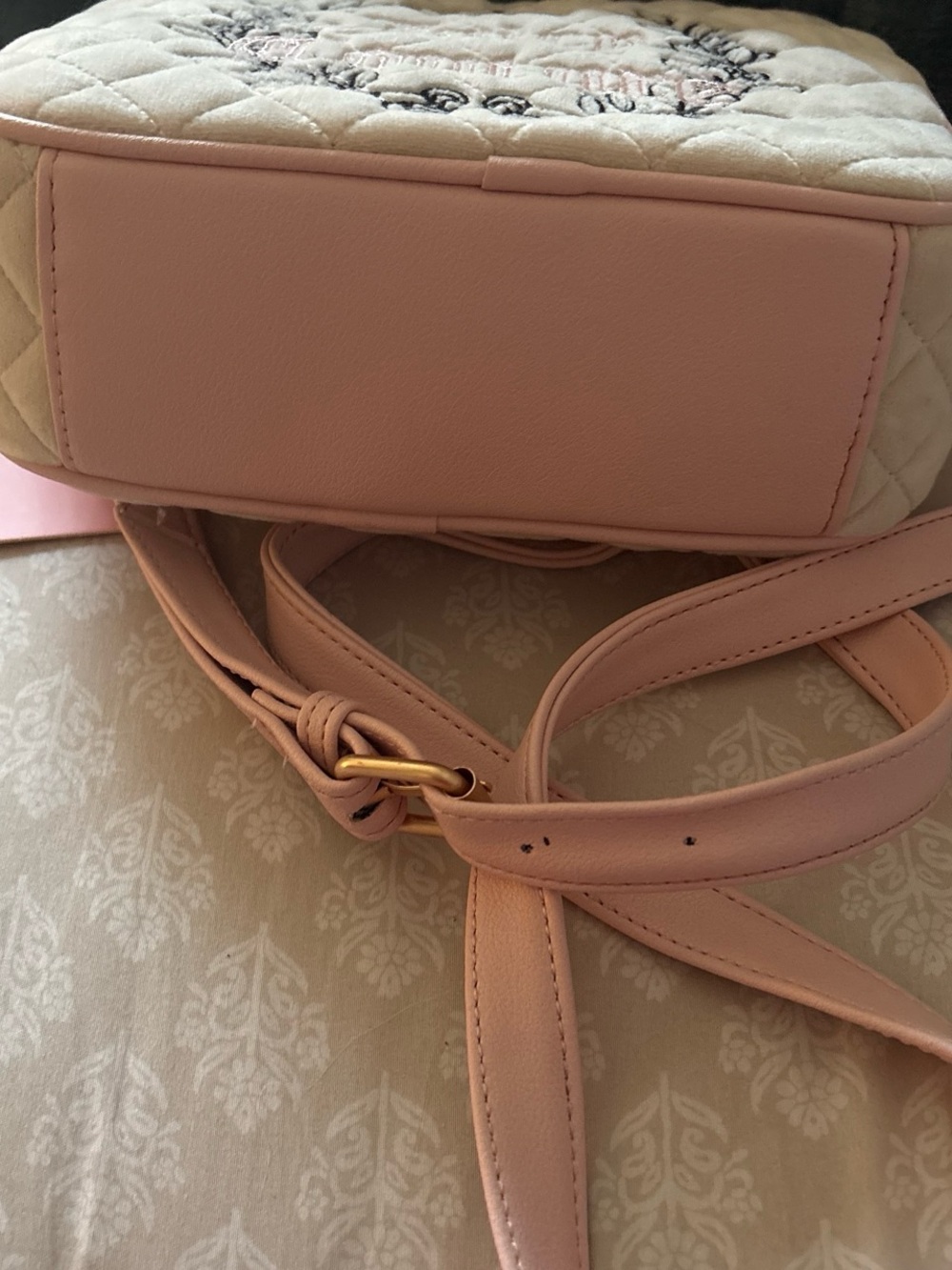 Juicy Couture Blush Quilted Crossbody with Crown Crest - Picture 5 of 7